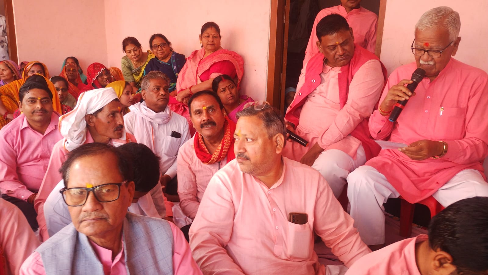 खुरहट। ​सुंदर काण्ड पाठ एक साधना तथा महा यज्ञ है ।